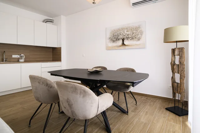 Dining area beside the kitchen