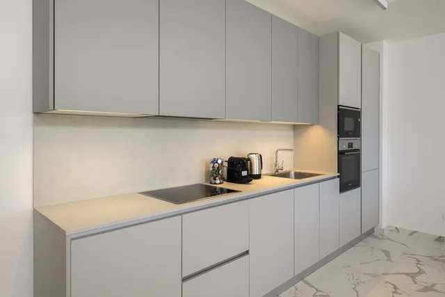 Kitchen worktop, cabinets and countertop appliances